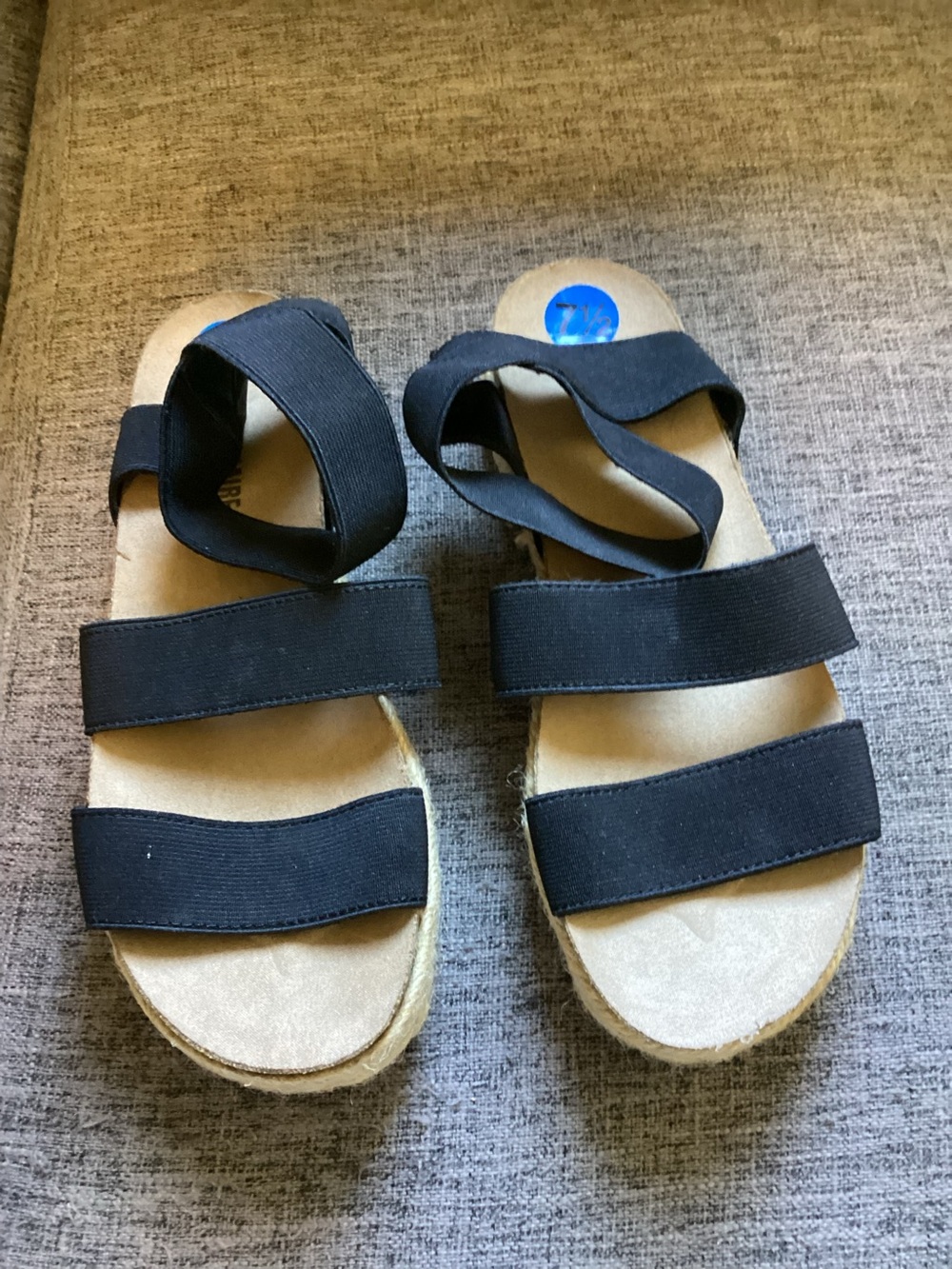Cushionare Platform Sandals